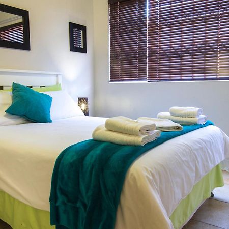 Madiolyn Apartment Jeffreys Bay Room photo