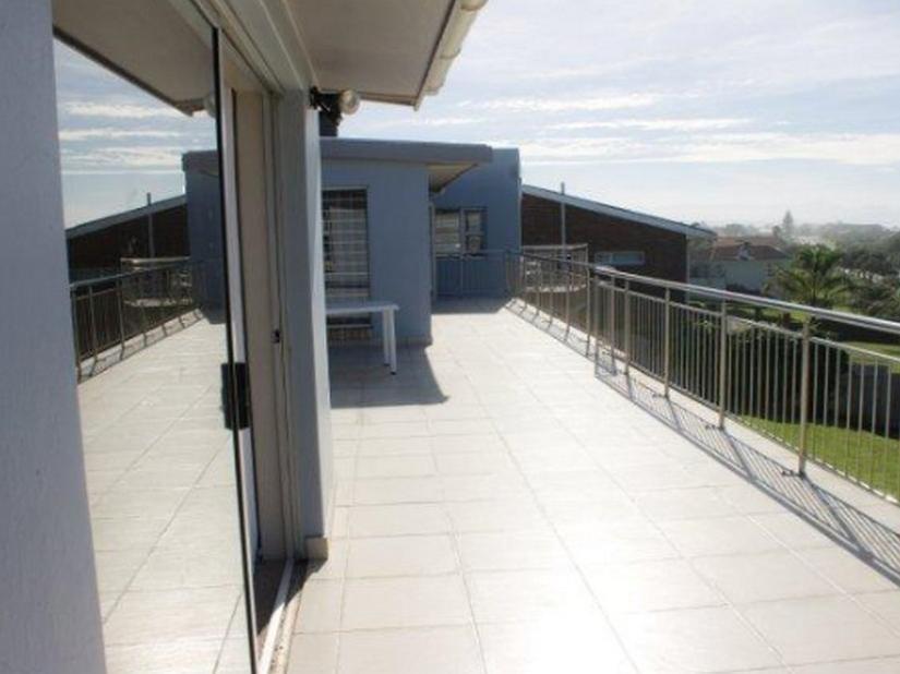 Madiolyn Apartment Jeffreys Bay Exterior photo
