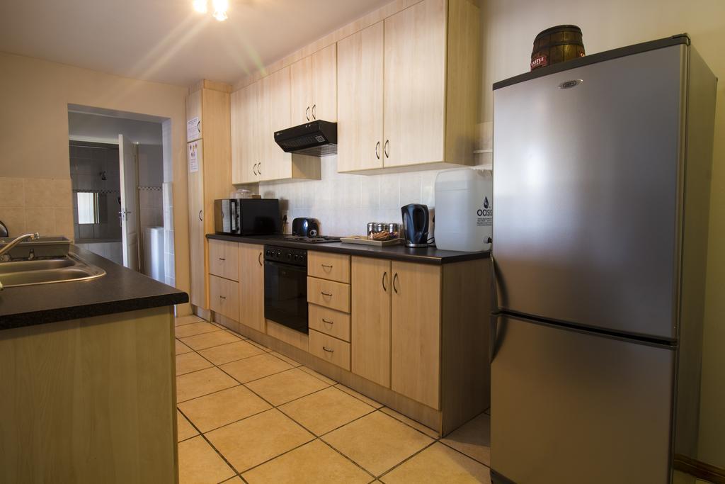 Madiolyn Apartment Jeffreys Bay Exterior photo