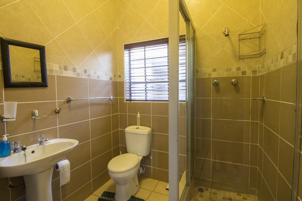 Madiolyn Apartment Jeffreys Bay Exterior photo