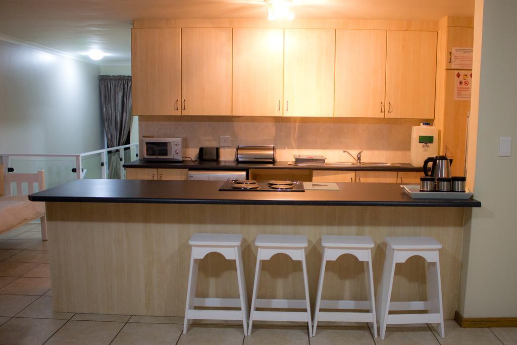 Madiolyn Apartment Jeffreys Bay Exterior photo