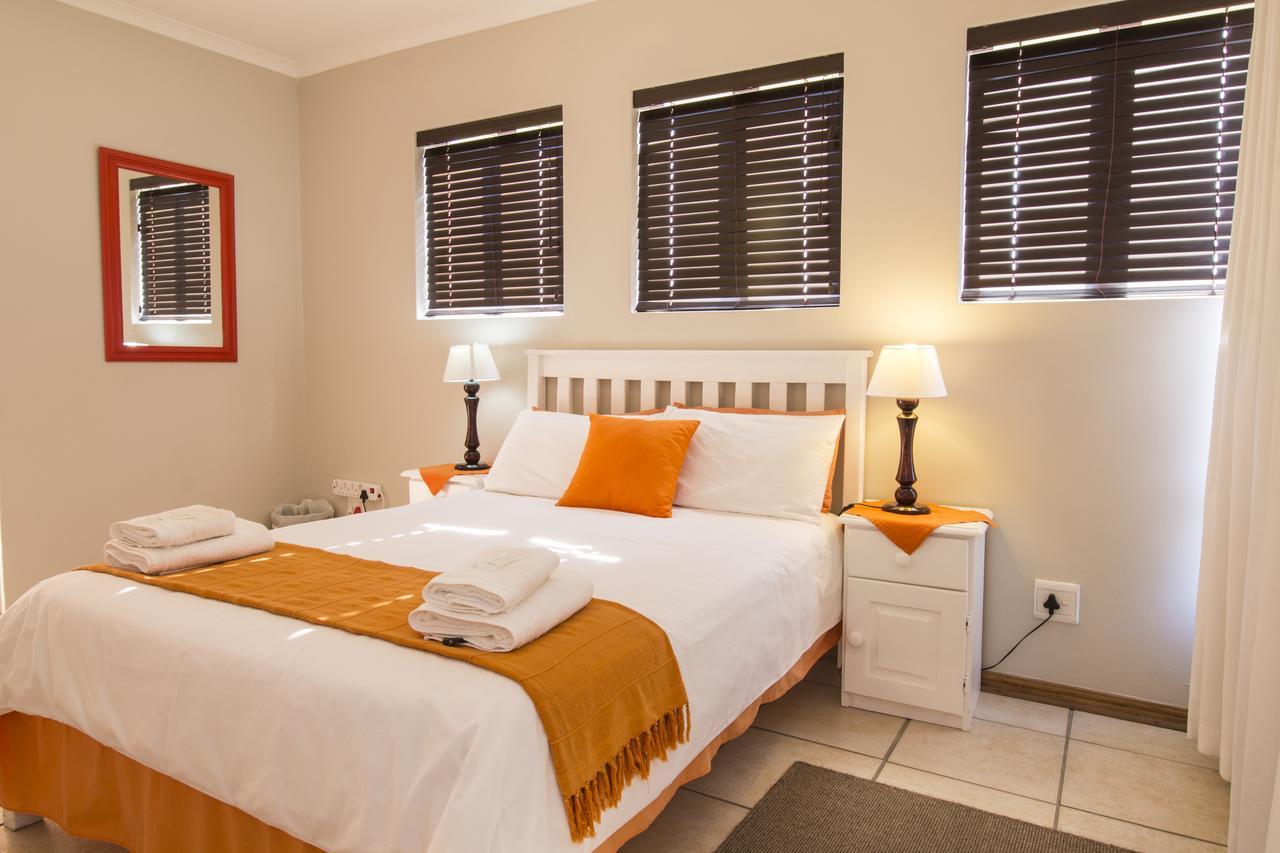 Madiolyn Apartment Jeffreys Bay Exterior photo